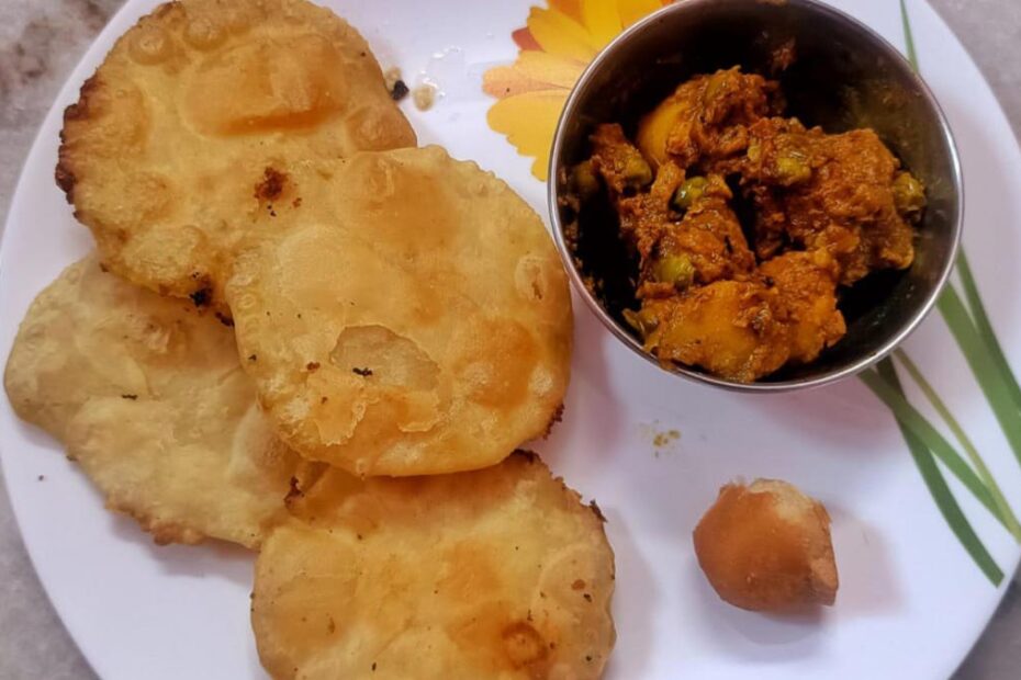 Koraisutir Kochuri Recipe