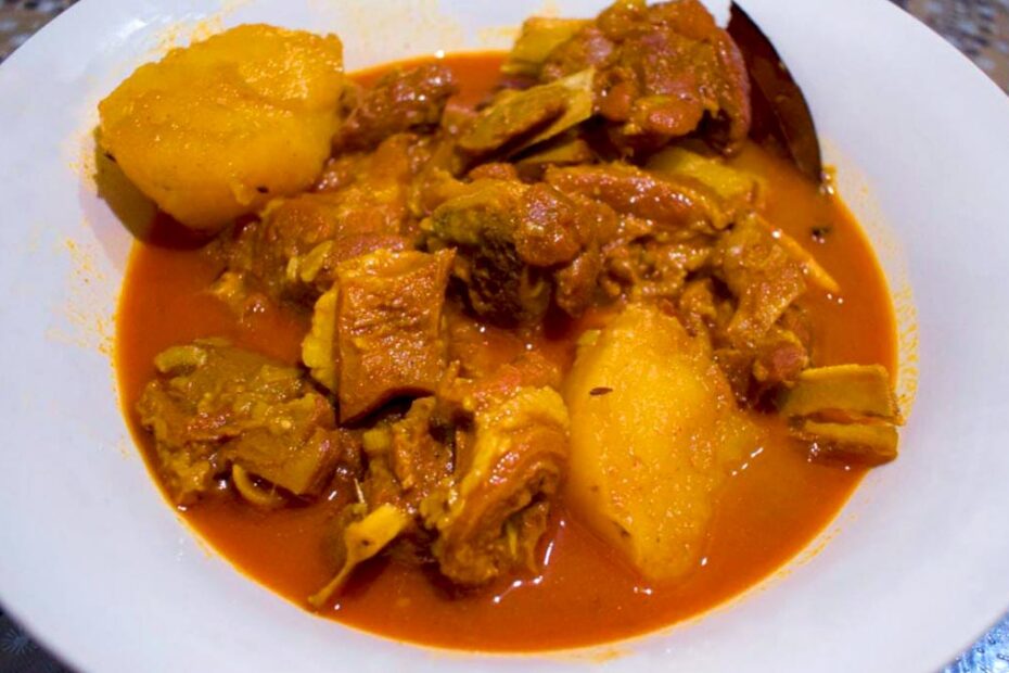 Mangsher Jhol Bengali dish